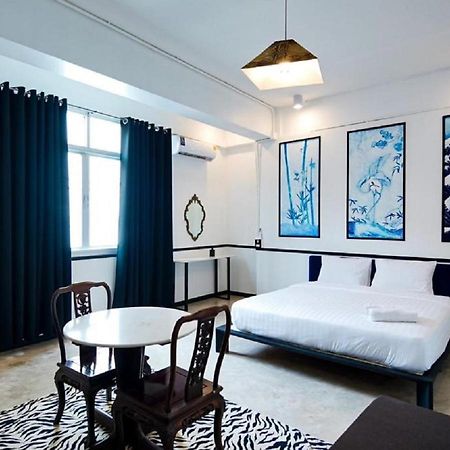 The Character Yaowarat V เดอะ คาแรคเตอร์ เยาวราช 3 Apartman Bangkok Kültér fotó