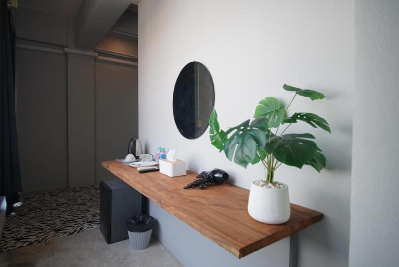 The Character Yaowarat V เดอะ คาแรคเตอร์ เยาวราช 3 Apartman Bangkok Kültér fotó